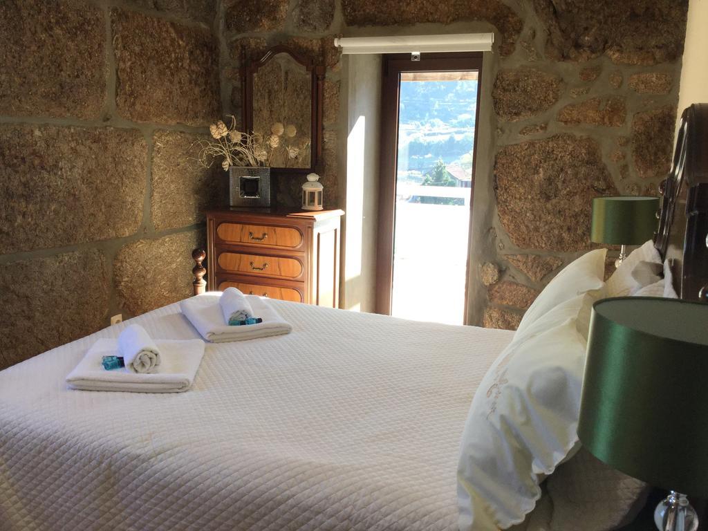 Bernardes House Konuk evi Castelo de Paiva Dış mekan fotoğraf