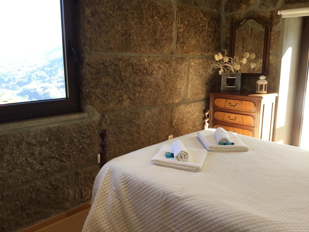 Bernardes House Konuk evi Castelo de Paiva Dış mekan fotoğraf