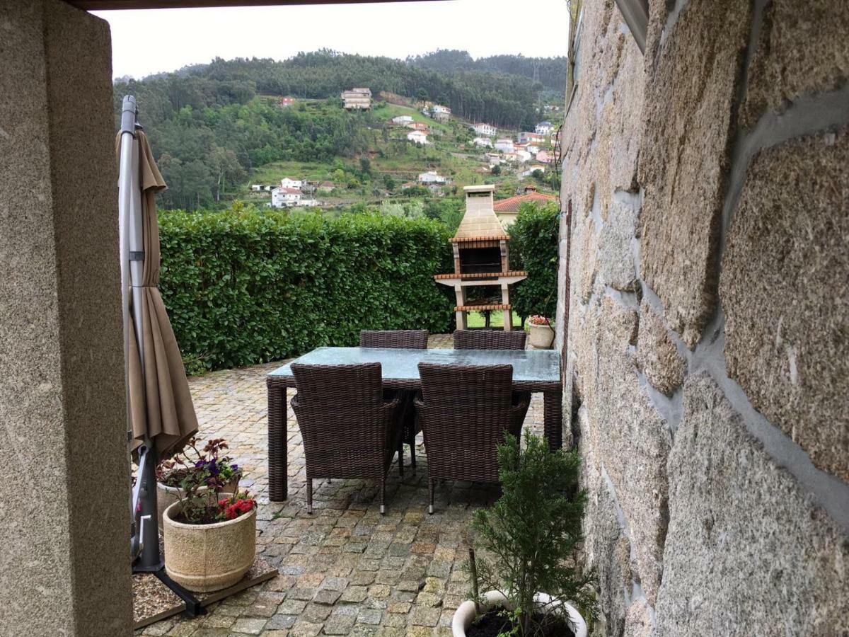 Bernardes House Konuk evi Castelo de Paiva Dış mekan fotoğraf